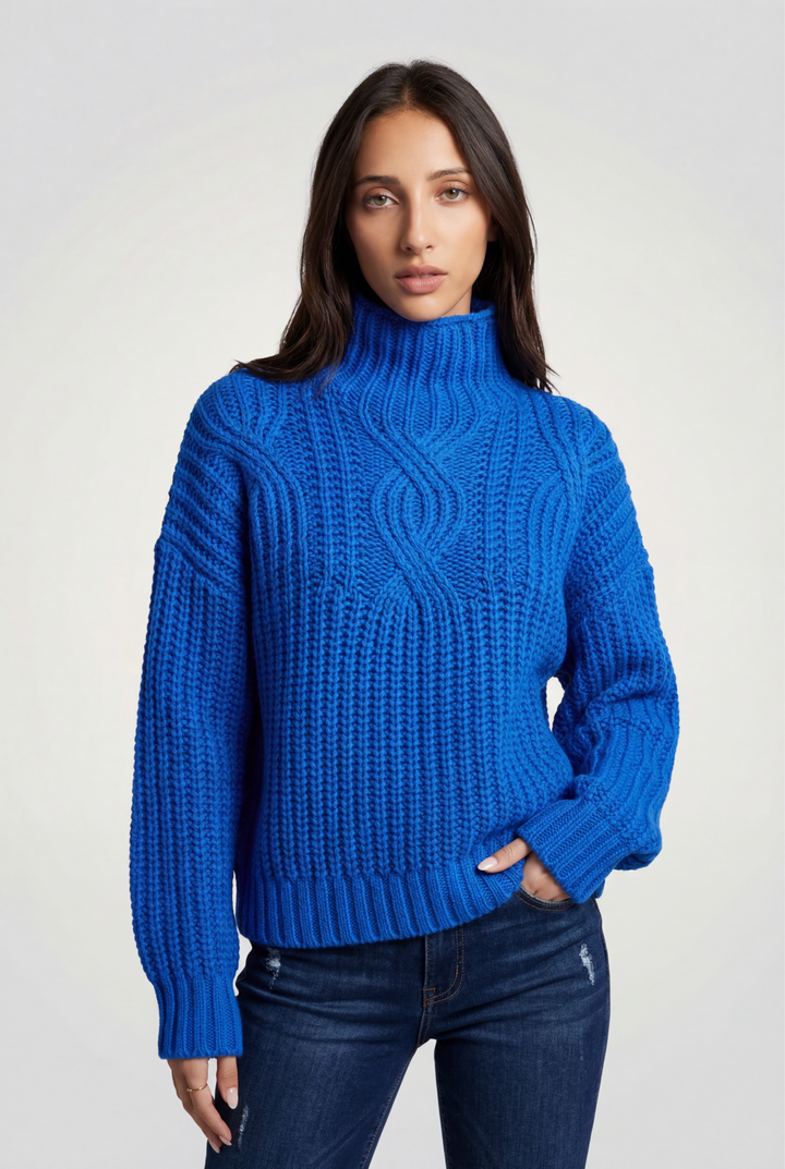 Lerynna | Cable Knit Sweater