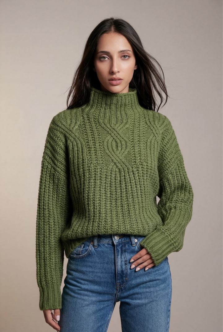 Lerynna | Cable Knit Sweater