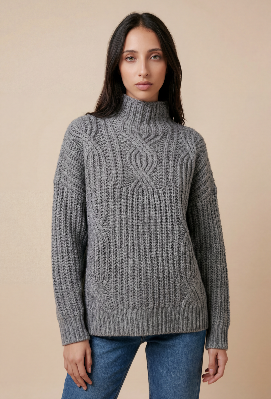 Lerynna | Cable Knit Sweater