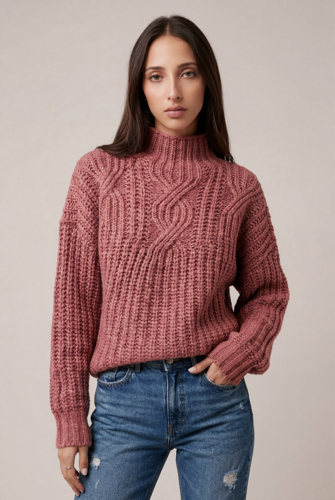 Lerynna | Cable Knit Sweater