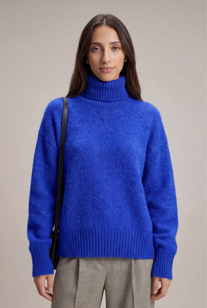 Elowyn | Soft Turtleneck Sweater