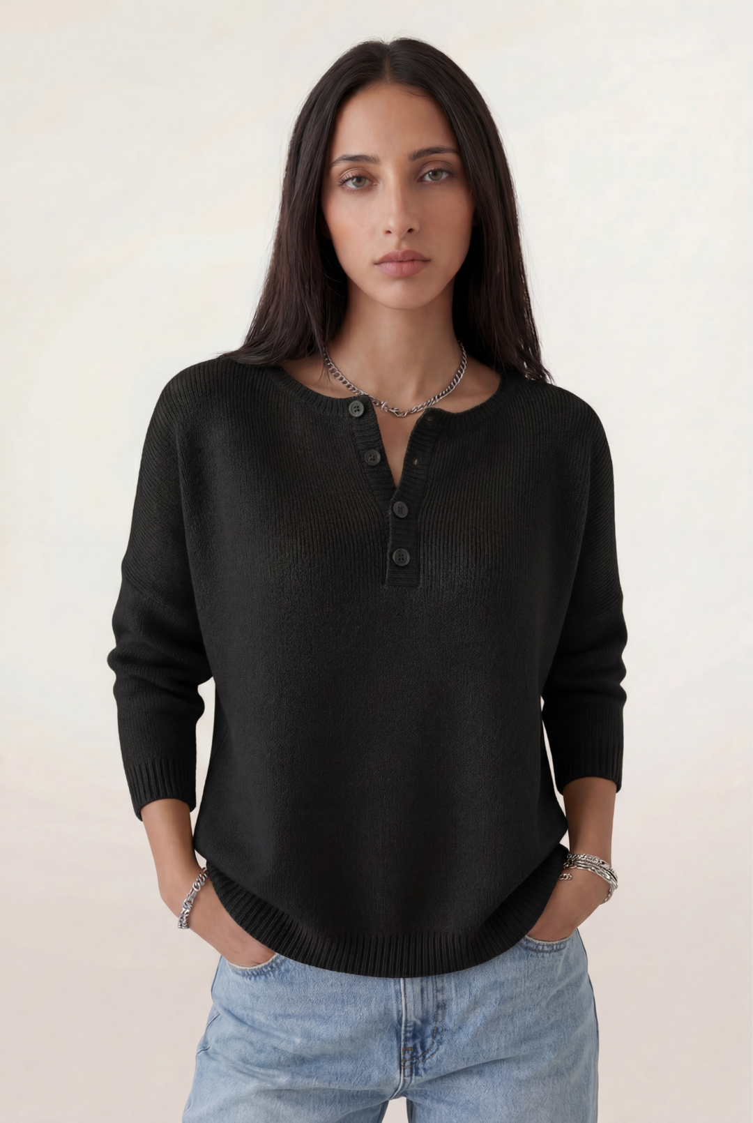 Elvéra | Soft Henley Knit Sweater