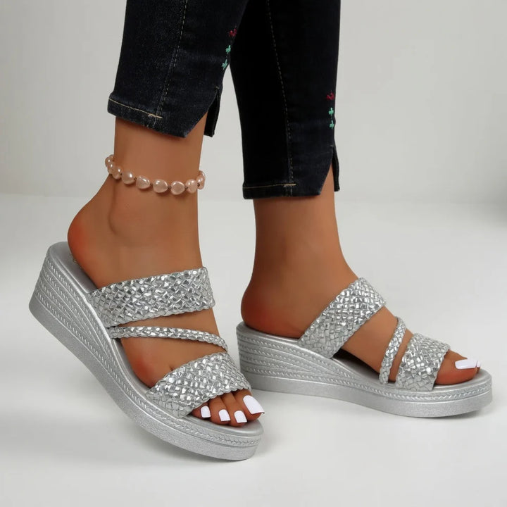 Tresseline™ Slip-On Sandals
